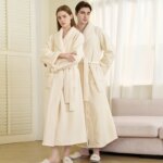 Albornoces para parejas para hombres Toalla de baño de invierno Estilo Pijamas Bata Doble capa Engrosada Lana de coral larga Lana de olefina para mujeres - Imagen 3