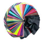 Bata de baño de látex unisex, de color negro con detalles rosas, de manga larga y abertura frontal. Bata de látex personalizada para hombre y mujer, ideal para usar en casa o para disfraces. - Imagen 6