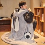 Conjunto de ropa de dormir para hombre de franela y con cuello redondo - Imagen 3
