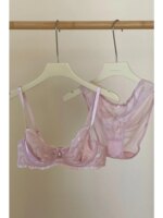 Conjunto de lencería con encaje - Imagen 3