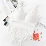 Conjunto de lencería para mujer con encaje - Imagen 5