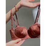 Conjunto de sujetador fino con aros, minimizador, push-up, sin espalda, de encaje francés transparente, sexy, de última tendencia, antideslizante, con cobertura lateral para mujer - Imagen 3