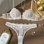 Conjunto de bralette y bragas blancas de encaje francés para mujer, conjunto de dos piezas de ropa interior sexy y fina de verano Pure Desire