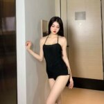 Conjunto de lencería sexy, 2 piezas: vestido sexy negro con cuello halter y espalda abierta + pantalones en T negros - Imagen 5