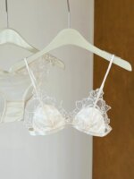 Bralette de Encaje Bordado Francés, Sujetador Triangular sin Varillas para Mujer, Conjunto de Lencería Elegante con Tirantes Finos, Cobertura para Pecho Pequeño, MOYISU - Imagen 2