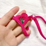 Extra Mini mujer Tback Crotchless Sexy Tanga Hot Pink cerezas G-String pantalones cortos entrepierna profundidad Sexy erótico mujeres calzoncillos - Imagen 5