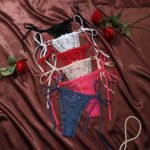 Tanga de encaje con lazo lateral, diseño sexy, con adorno de lazo y detalles de encaje floral, ajustable, ropa interior femenina, lencería sexy. - Imagen 2