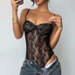 Body de encaje negro Y2K para mujer, con tirantes finos y detalle de lazo, ajuste ceñido, ideal para fiestas y uso urbano, top sexy para salir. - Imagen 3