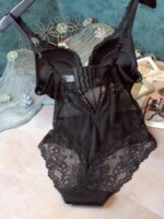 Body de encaje sexy con tirantes huecos para mujer, lencería, top moldeador, sujetador, ropa de casa con estampado floral de ... - Imagen 2