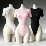 Body de manga corta básico de la marca QQ, para mujer, ideal para el verano, con cuello redondo, corte ajustado, estilo «romper», para uso urbano, de alta calidad, con espalda descubierta y muy cómodo. - Imagen 2