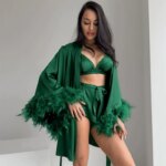 Bata de novia para boda, vestido de mañana elegante con plumas, Kimono femenino, albornoz, vestido Sexy de rayón, novedad de verano, ropa de dormir, lencería