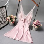 Vestido de noche de satén de seda Sexy para mujer, camisón sin mangas de encaje para dormir, camisones con cuello en V, camisa de noche, ropa de dormir de moda