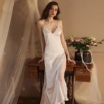 Camisón de satén para mujer, lencería Sexy, ropa de dormir con tirantes finos, cuello en V, Espalda descubierta, seda satinada, longitud hasta el tobillo, camisón de encaje - Imagen 3