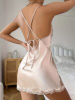 Camisón para mujer con encaje y escote en V - Imagen 3