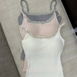Camiseta sin mangas sexy con almohadillas para el pecho, top integrado, chaleco versátil ajustado, camiseta interior elástica y cálida para mujer