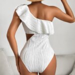 Traje de Baño Vigorshely 2026 Blanco de Un Hombro con Volantes para Mujer, Traje de Baño de Una Pieza Sexy con Aberturas para la Playa, Monokini - Imagen 2