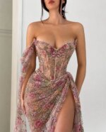 Vestido de fiesta de noche formal de Mila, personalizado, con un solo hombro, abertura alta, bordado floral, pliegues de sirena, largo hasta el suelo - Imagen 2