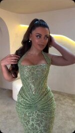 Vestidos de fiesta personalizados Sansa en verde menta con cuello halter, cintura fruncida y encaje con lentejuelas, largos hasta el suelo, para eventos formales y fiestas de noche. - Imagen 3