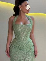 Vestidos de fiesta personalizados Sansa en verde menta con cuello halter, cintura fruncida y encaje con lentejuelas, largos hasta el suelo, para eventos formales y fiestas de noche. - Imagen 4