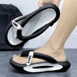 Zapatillas de moda para hombre, sandalias con plataforma para baño, chanclas para mujer, chanclas de EVA antideslizantes para interiores, zapatillas de verano para hombre, zapatos de playa para hombre - Imagen 6