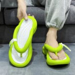 Zapatillas de moda para hombre, sandalias con plataforma para baño, chanclas para mujer, chanclas de EVA antideslizantes para interiores, zapatillas de verano para hombre, zapatos de playa para hombre - Imagen 5