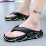 Chanclas para hombre, zapatillas de interior y exterior, suela gruesa y suave, sandalias de playa antideslizantes para baño, zapatillas de casa para hombre y mujer, chanclas - Imagen 3