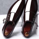 2025 Zapatos formales de negocios de oficina de moda de gran tamaño para hombres Zapatos de boda de hombre brillantes y puntiagudos cómodos de corte bajo para uso diario - Imagen 4
