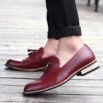 Mocasines de cuero de lujo para hombre, zapatos Brogue con borlas de diseñador, zapatos de boda para hombre, zapatos casuales de moda de alta calidad para hombre, talla grande 38-46 - Imagen 2