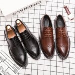 Zapatos formales de cuero para hombre, zapatos de oficina para fiestas y ocasiones sociales, zapatos clásicos Brogue para negocios y bodas, zapatos de vestir para hombre, color negro - Imagen 2