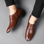 Zapatos Oxford de cuero para hombre, zapatos de vestir de lujo de talla grande 38-50 para hombre, zapatos de trabajo para fiesta de negocios, boda, oficina, mocasines nuevos para hombre 2025 - Imagen 2