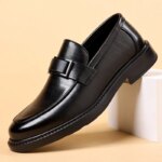 Mocasines de moda de estilo británico para hombre, zapatos de vestir negros de nuevo diseñador para primavera y otoño, zapatos informales de cuero para hombre 2025 - Imagen 2