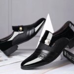 Nuevos zapatos informales para hombre, ropa formal de negocios de talla grande, versátiles para bodas, zapatos artísticos retro simples y cómodos para hombre - Imagen 2