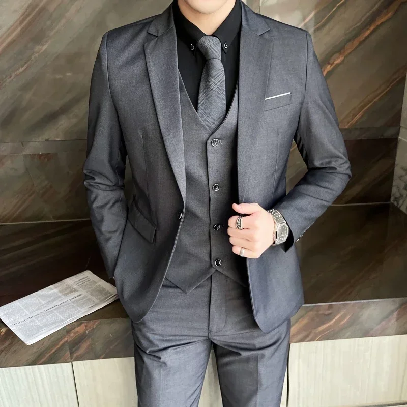 75784-jthusq.jpg Traje de negocios informal de Color sólido para hombre, conjunto de tres piezas para novio, vestido de boda, chaqueta, chaleco, pantalones, Boutique - Imagen 1
