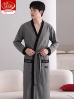 Bata para hombre de manga larga
