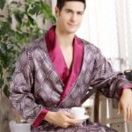 Camisón para hombre con acabado satinado - Imagen 2