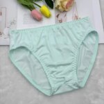 Ropa interior ultrafina y sedosa de seda de hielo elástica suave y ajustada para hombre, ropa interior cómoda para el día a día, calzoncillos transpirables, ropa interior sexy para hombre - Imagen 4