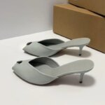 Zapatos de tacón alto con punta abierta, elegantes, para mujer, tipo mules, de cuero suave, con abertura en la parte delantera, ideales para eventos, vestidos de fiesta, sandalias modernas de verano para damas. - Imagen 3