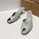 Zapatos de tacón alto con punta abierta, elegantes, para mujer, tipo mules, de cuero suave, con abertura en la parte delantera, ideales para eventos, vestidos de fiesta, sandalias modernas de verano para damas. - Imagen 2