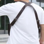 Bolsa táctica de pesca para exteriores, con múltiples bolsillos, correa doble para los hombros, diseño antirrobo, impermeable, fabricada en PU, de uso múltiple y para llevar al hombro, ideal para hombres. - Imagen 2