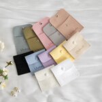 Bolsa de Joyería con Logotipo Personalizado, 50/100 Piezas, con Separador, Bolsa de Viaje con Cierre a Presión de Microfibra, Bolsa de Almacenamiento para Anillos, Aretes y Pulseras - Imagen 5