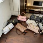 Bolso de mano de alta gama, de estilo casual y diseño europeo y americano, bolso bandolera original para mujer, bolso de hombro elegante y atemporal. - Imagen 2