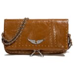 Bolso Bandolera Tipo Sobre Pequeño para Mujer 2026, Bolso de Hombro Casual de Cuero Encerado Negro Suave con Cadena de Remaches Plateados - Imagen 5