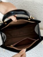 Bolso de mano con estampado de piel de cocodrilo para mujer, de la marca Aidrani, con solapa de cuero genuino, bolso de hombro de diseño para el trabajo, la oficina, fiestas y el uso diario. - Imagen 6