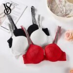 Conjunto de lencería sexy Victoria's Secret, sujetador push-up con logo brillante y encaje en relieve, tanga brillante con logo.
