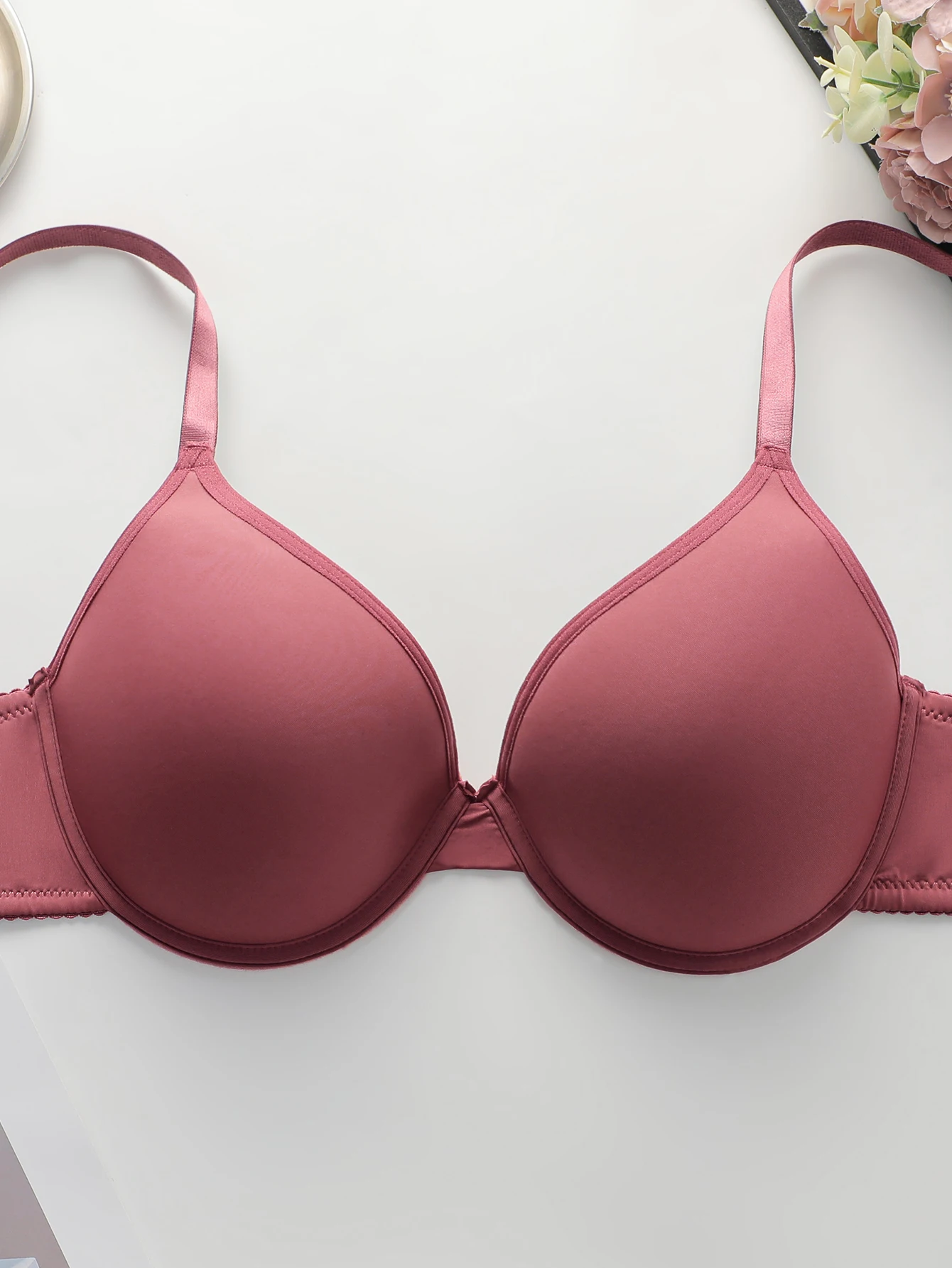Conjunto de sujetadores con aros y relleno para mujer, ideal para el uso diario, conjunto de lencería para mujer.