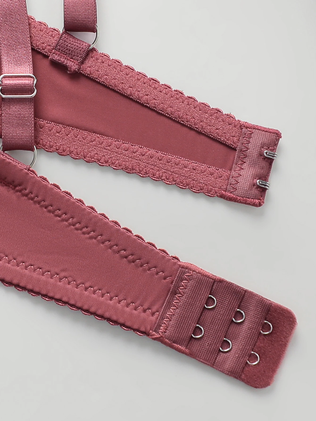 Conjunto de sujetadores con aros y relleno para mujer, ideal para el uso diario, conjunto de lencería para mujer.
