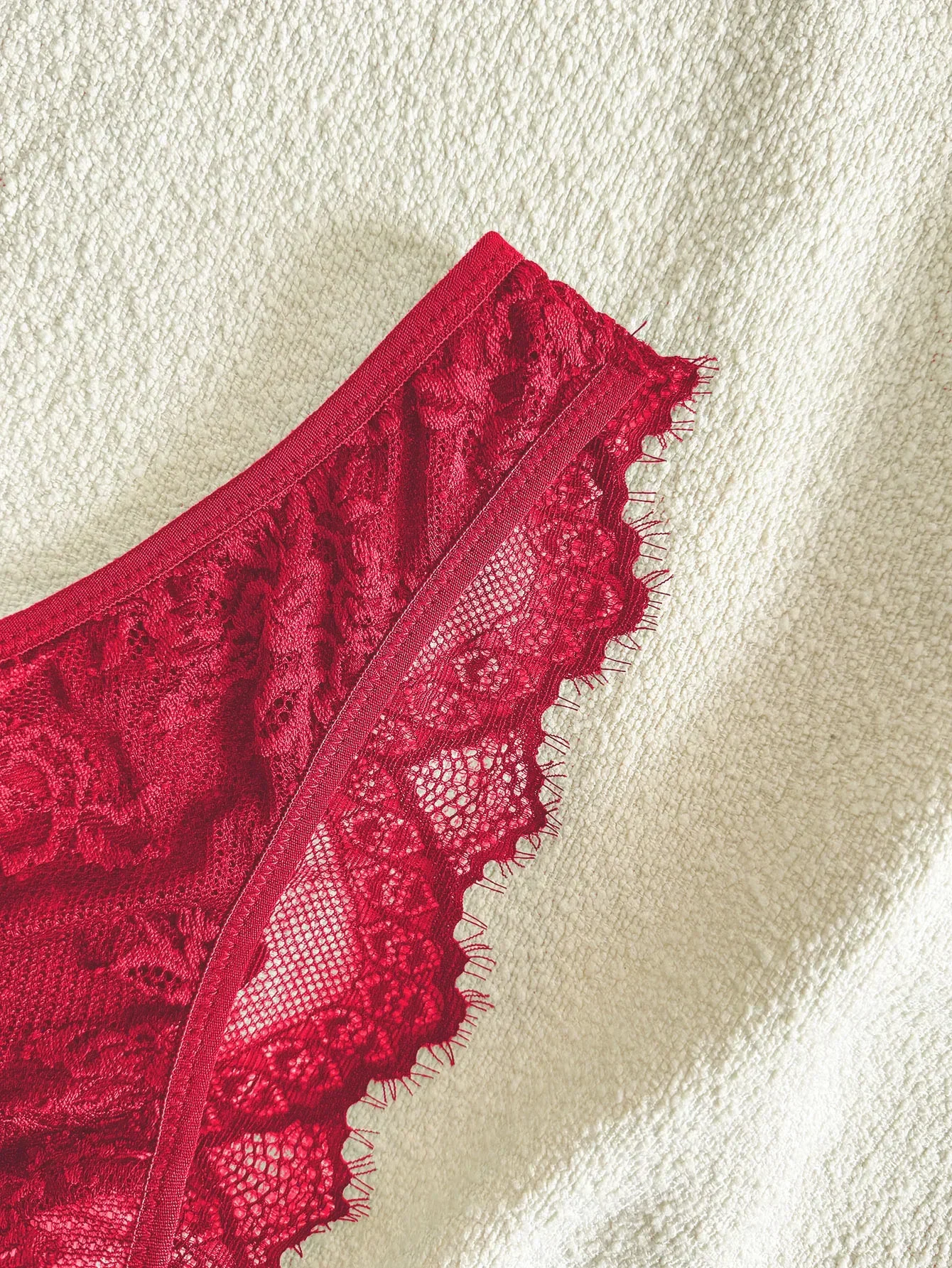 Lencería y ropa interior para mujer, sujetador con aros y tirantes de encaje elegante con diseño de pestañas y bragas brasileñas, estilo sexy