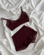 Conjunto de Lencería con Encaje, Sujetador Ajustable y Bragas de Cintura Baja, Estilo Chic y Simple, Alta Elasticidad