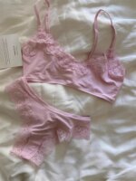Conjunto de sujetador de encaje para mujer, sujetadores sin costuras con correa ajustada + bragas de cintura baja, conjuntos de lencería informales sencillos y sólidos de alta elasticidad