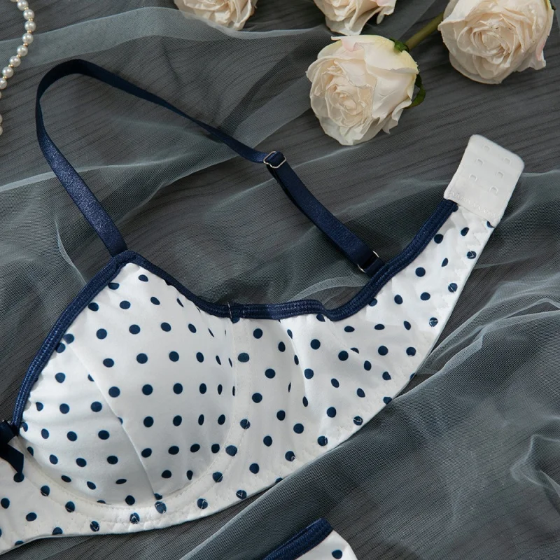 Conjunto de Lencería Vintage con Puntos, Bralette con Aros y Tanga, 2 Piezas, Estilo Francés en Contraste, Lencería Íntima para Uso Diario
